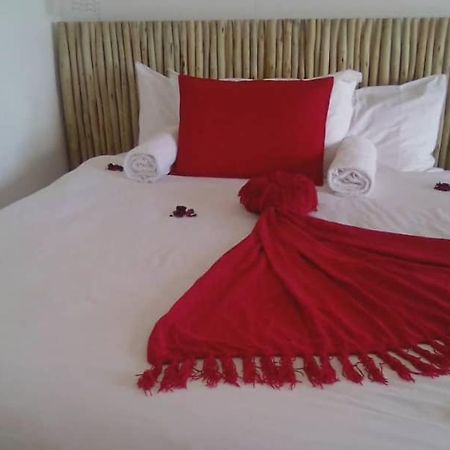 Pandeinge Hotel Windhoek Exterior foto