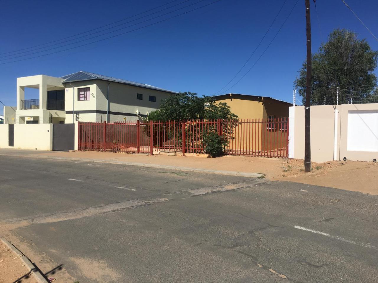 Pandeinge Hotel Windhoek Exterior foto